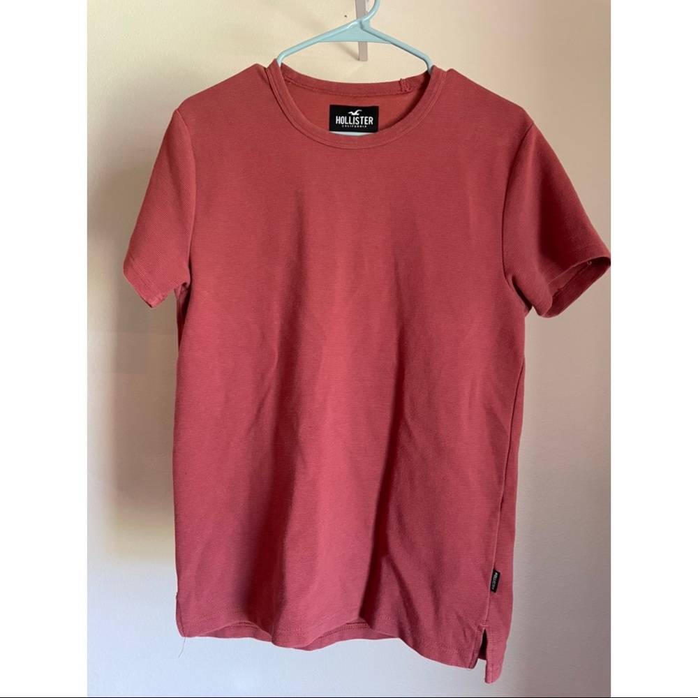 Hollister Red Ribbed T-Shirt